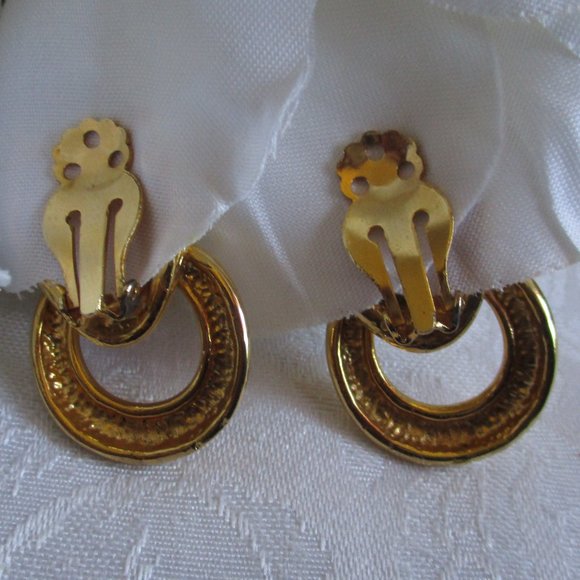 TIGER VINTAGE CLIP ON CRYSTAL EARRINGS - Picture 6 of 9